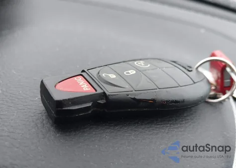 2014 Jeep Cherokee Latitude из США, поврежденный, VIN 1C4PJMCB3EW220981